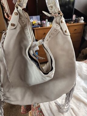Vegan Leather Hobo &Shiraleah White Logo Dust Sack